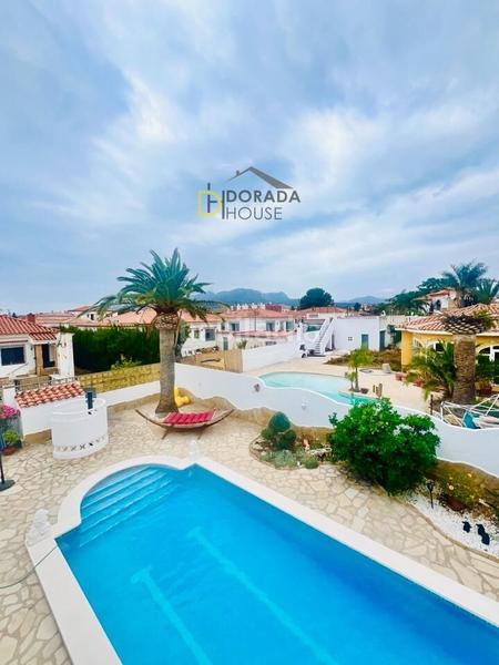 Foto ab6d3bff-f934-46b1-b293-d409c21dfb08. Haus mit heizung parking pool in Centre Miami Platja