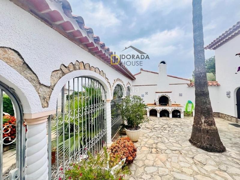 Foto d7656d59-d030-45ed-9c55-eba19e2c50b0. Haus mit heizung parking pool in Centre Miami Platja