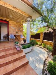 Casa aparellada a Jardins de Vilafortuny - Mas d'en Bosch. Impresionante chalet pareado en vilafortuny