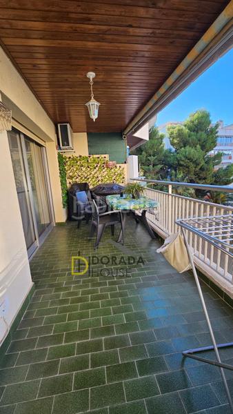 Foto 00cf3fdf-0af2-4407-ae36-a132970f760a. Pis amb piscina a Centre Salou