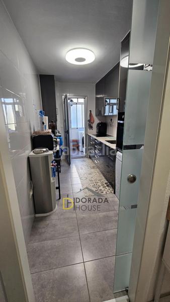 Foto c20584ee-9e5a-43af-9b13-3510905771f0. Pis amb piscina a Centre Salou