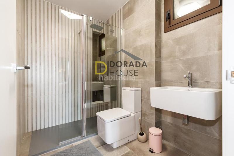 Foto 5dbd00e3-8d10-4162-99d7-d05fc899251e. Xalet amb calefacció aparcament piscina a Mas de Clariana Cambrils