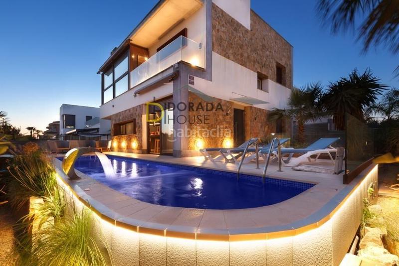 Foto 6f89b60a-a9bf-4d89-8bcb-b2309da93f7a. Xalet amb calefacció aparcament piscina a Mas de Clariana Cambrils