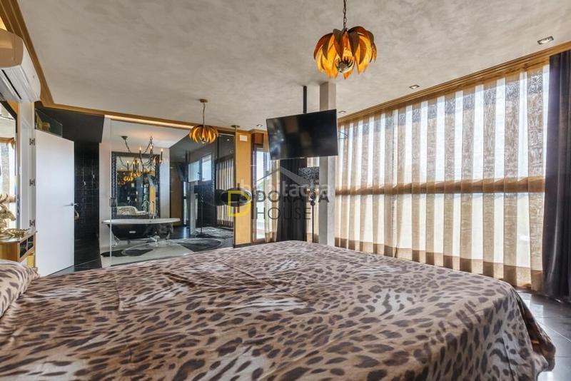 Foto 7ceac6d0-702f-4651-ada5-78641cac91a8. Xalet amb calefacció aparcament piscina a Mas de Clariana Cambrils