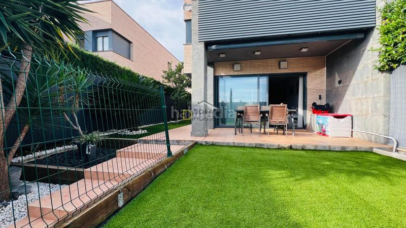 Foto 9983cecd-4f18-4ac5-a40c-03b034f86954. Doppelhaus mit heizung parking pool in Quatre Camins Cambrils