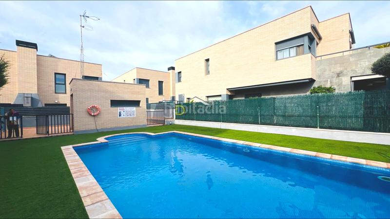 Foto 4a729218-a1bc-4ba3-8af8-e9bd1ece37e1. Chalet with heating parking pool in Quatre Camins Cambrils