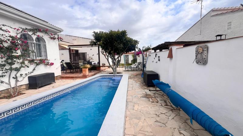 Foto 150b49f3-6706-4f6d-8a87-ef9c263cffd4. Chalet mit heizung parking pool in Platja de Mont-roig Mont-roig del Camp