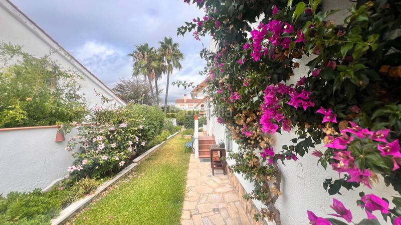 Foto 964c609c-2fb0-447d-9701-005f4969d228. Chalet mit heizung parking pool in Platja de Mont-roig Mont-roig del Camp