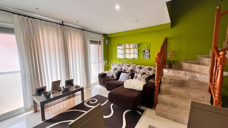 Foto 3d71ddd3-b2f9-4057-bbbf-f093fc255360. Casa adossada amb aparcament piscina a casc antic - nou Cambrils Cambrils