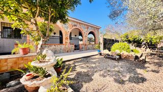 Casa  Carrer bassa de l'espinal. Oportunidad única finca rústica en lametlla de mar con licencia