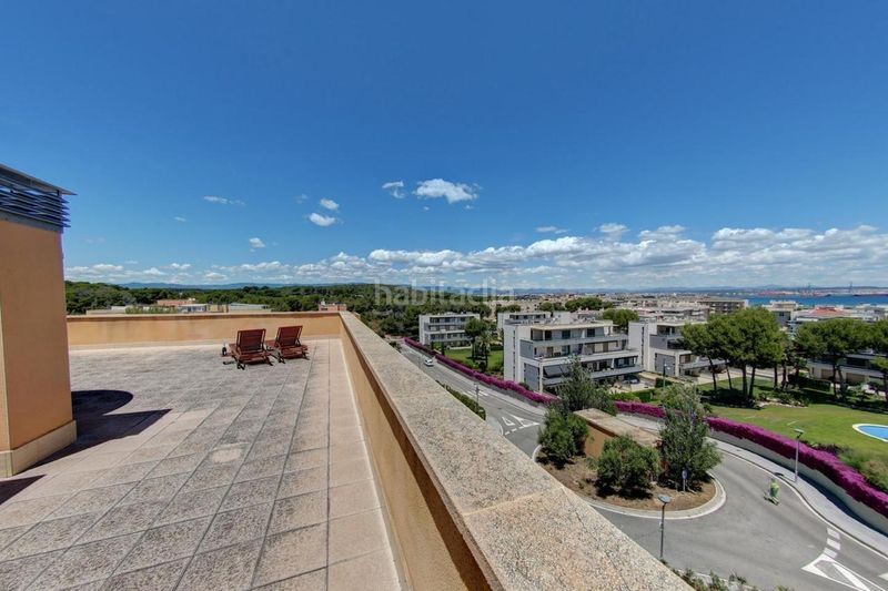 Foto ab22d0b0-c5a3-4e32-abf1-0834dc0e2d8b. Àtic amb piscina a pla de maset - cap de Salou Salou