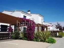 Foto 393afbd6-9668-4aea-b973-7fc445fb7114. Doppelhaus mit parking pool in El Dorado Platja Cambrils