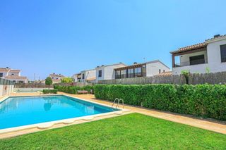 Casa aparellada  Carrer alfred sisley. Exclusivo pareado en cambrils el dorado platja