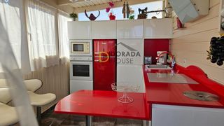 Duplex  Carrer rosa sensat de. Fantástico duplex en la mejor zona de salou
