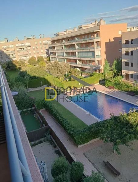 Foto bbb2d670-8719-4f0a-9122-115d5112c78a. Dúplex amb aparcament a Barenys Salou