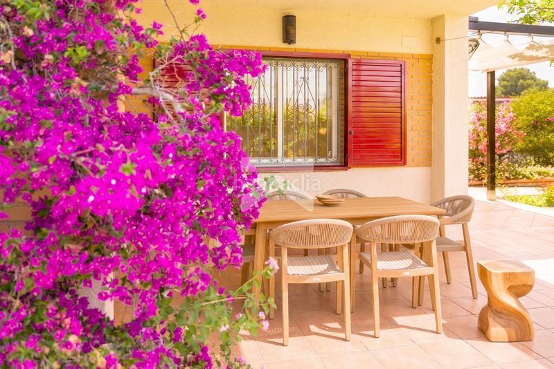 Foto f9249fb9-529a-47ba-97bb-68d321a31bc9. Casa amb calefacció aparcament piscina a Tarraco Cambrils