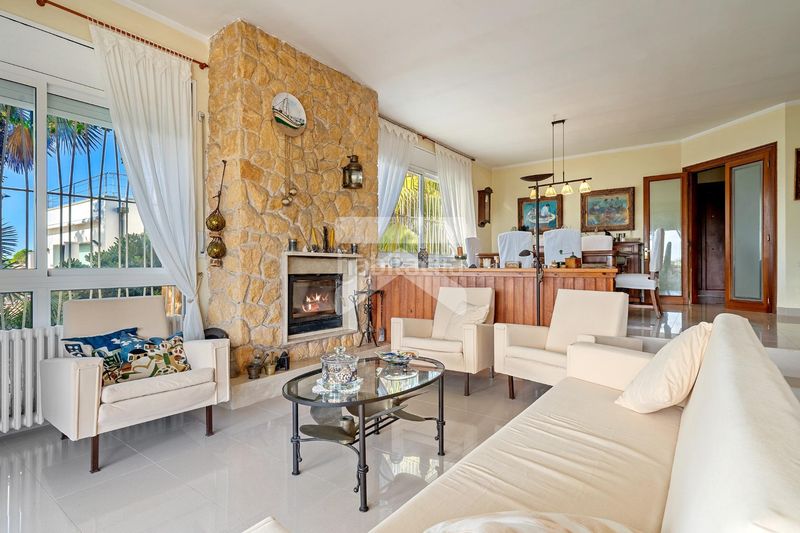 Foto f2da6752-5b49-4d3f-b44e-dc0c5db23558. Chalet avec chauffage parking dans Els Munts Torredembarra