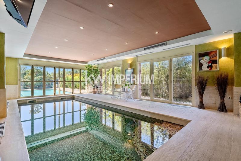 Foto 1d940f9d-79c2-4acf-9d7c-6ddb40207bbc. Chalet avec chauffage parking piscine dans Els Ametllers Cambrils