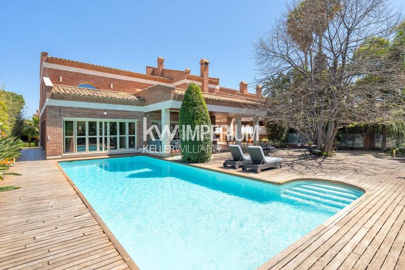 Foto 6183a721-c395-47f9-a84c-14c6efa51c84. Chalet villa de lujo vilafortuny en Els Ametllers Cambrils