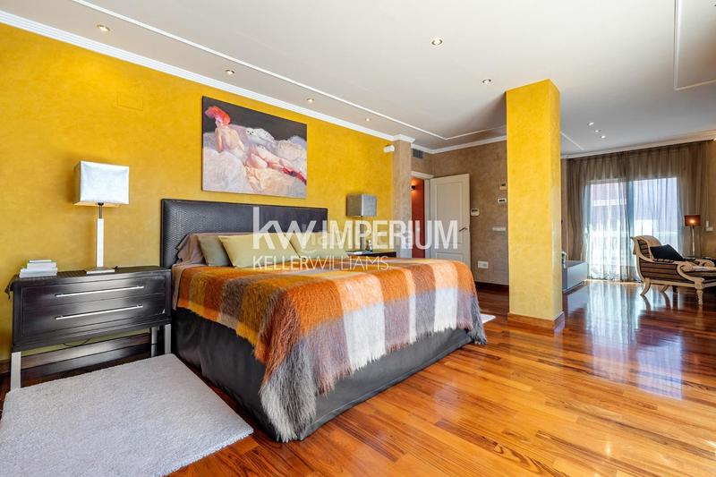 Foto c54d96a2-edcb-4ec2-ab16-fcd2c8c980de. Chalet avec chauffage parking piscine dans Els Ametllers Cambrils