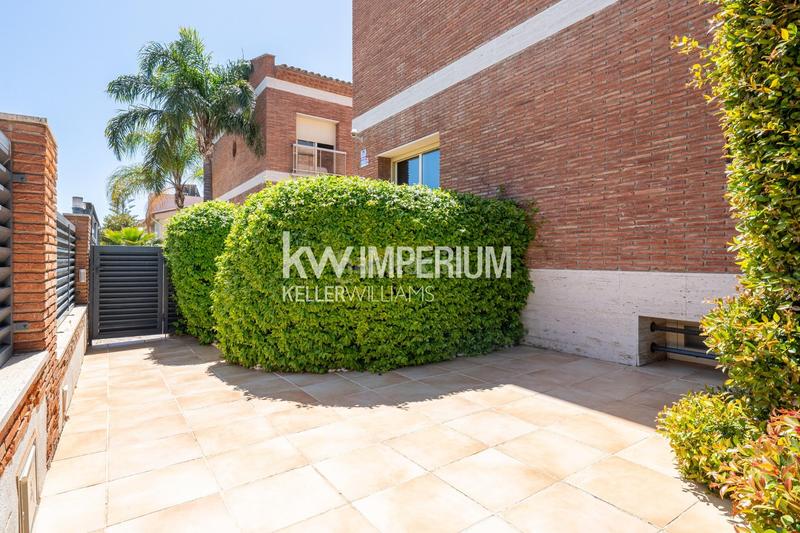 Foto ee59a953-54a3-4469-9c54-3d1855518204. Chalet villa de lujo vilafortuny en Els Ametllers Cambrils