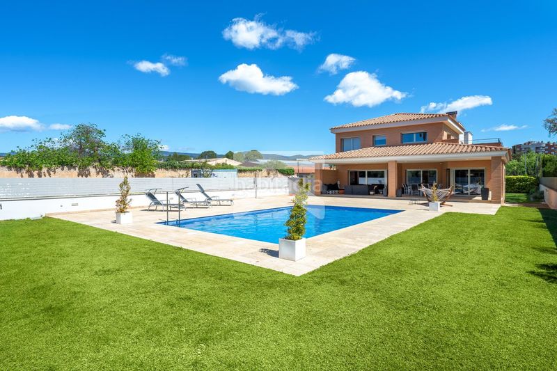 Foto 6885ade9-7ca3-495e-b997-a8989aeb2c20. Chalet mit heizung parking pool in Mestral Reus