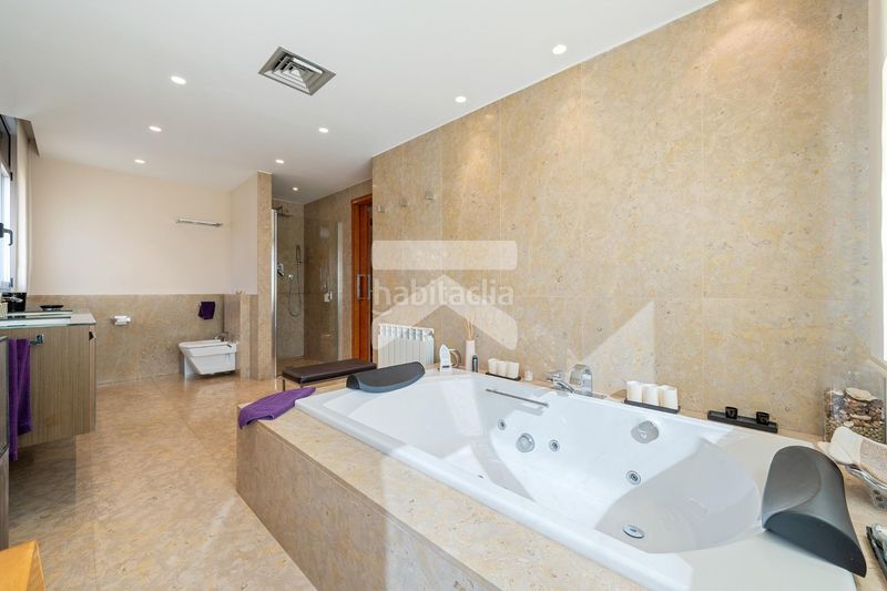 Foto aa1e9980-d25f-4eb1-8838-948dd00ffc8f. Chalet mit heizung parking pool in Mestral Reus