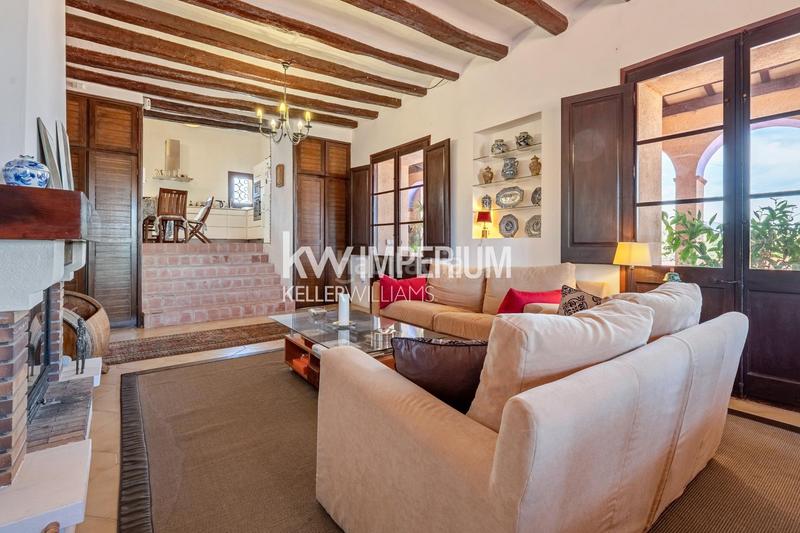 Foto 51d6228f-8be7-4b2e-a3da-54ffa95f1798. Masía finca histórica destinada a hotel con bodegas en priorat en Molar (El)