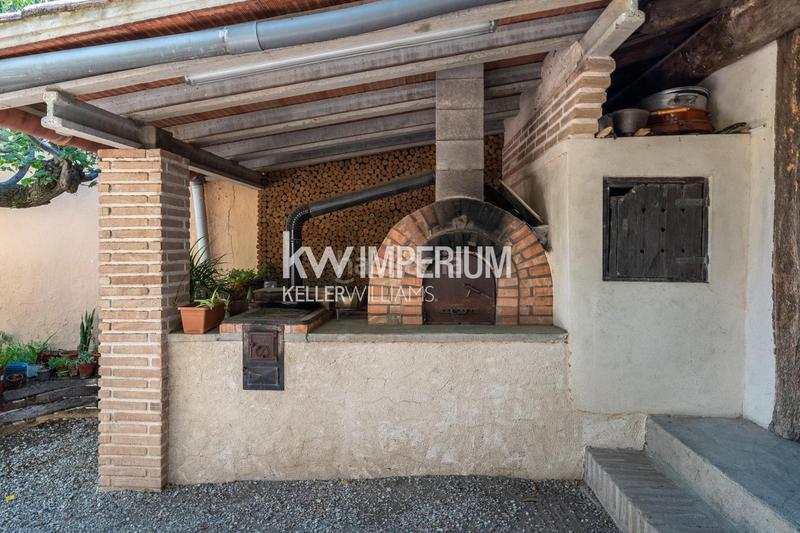Foto 5a718f60-ecc7-4271-9f3e-c8bd485db6d5. Masía finca histórica destinada a hotel con bodegas en priorat en Molar (El)