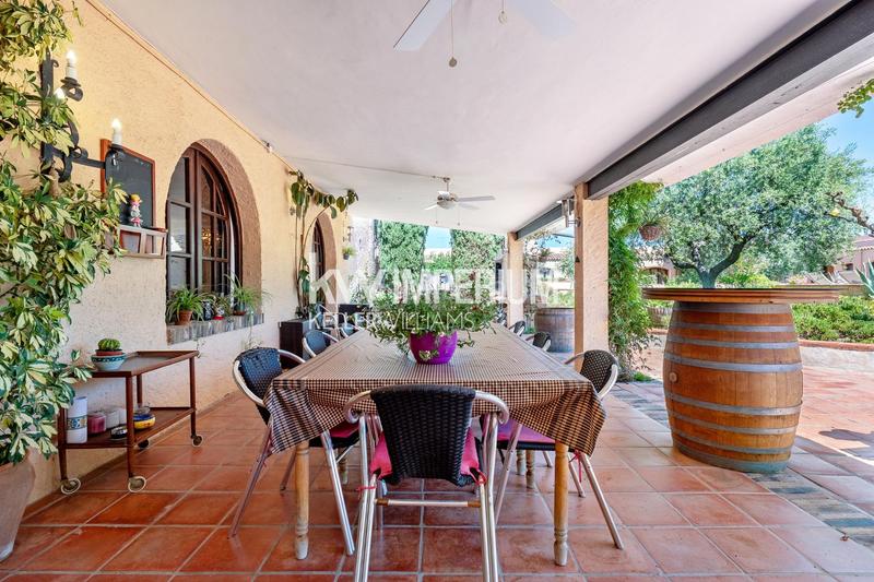 Foto c751a343-bc68-4c38-adb5-f79153572c28. Masía finca histórica destinada a hotel con bodegas en priorat en Molar (El)