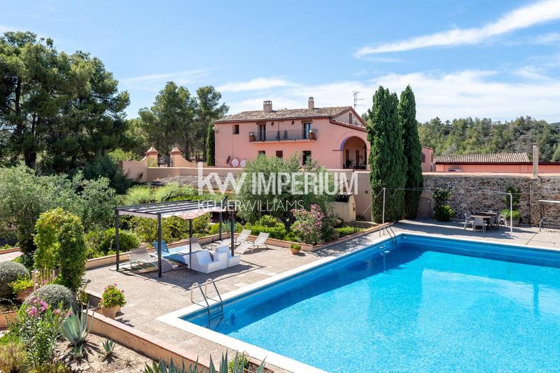 Foto d59ea393-a818-4350-b2f5-6c00c67172a8. Masía finca histórica destinada a hotel con bodegas en priorat en Molar (El)
