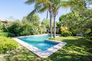 Casa in Jardins de Vilafortuny - Mas d'en Bosch. Chalet con jardín y piscina en vilafortuny