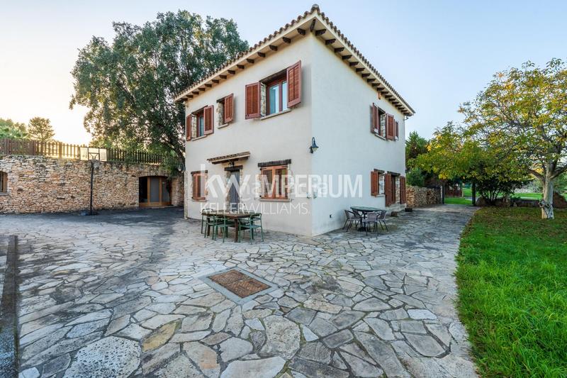Foto 2d1af036-68b1-4a86-89bf-e2c5edee3d9d. Chalet excepcional masia en Valls