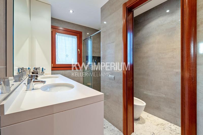 Foto 5d3e1a24-437b-43c6-a6e8-670563b93c7a. Chalet excepcional masia en Valls
