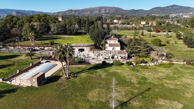 Foto 652ee02b-7d5c-4fa9-af21-18932d44c637. Chalet excepcional masia en Valls