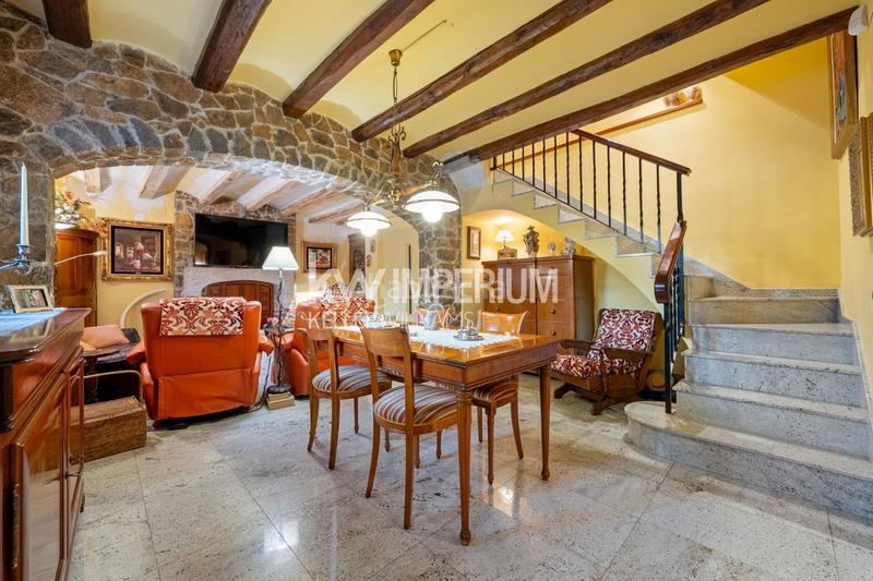 Foto ade18a70-dd3a-46c1-9023-10e35de4b3bf. Chalet excepcional masia en Valls