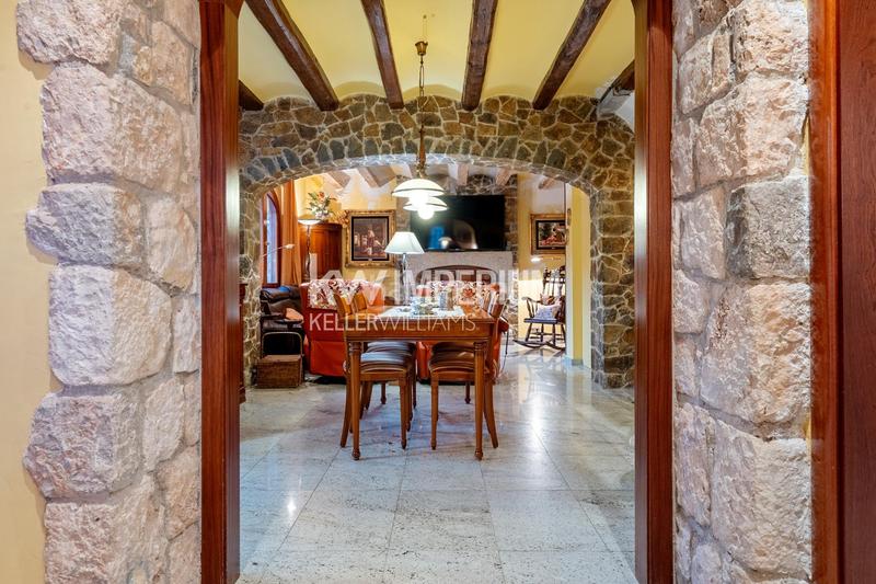 Foto d4765b72-736f-45ea-804c-88a373142b48. Chalet excepcional masia en Valls