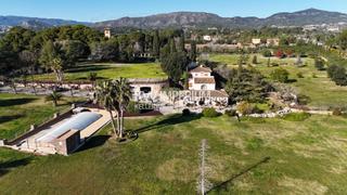 Chalet in Valls. Excepcional masia en valls