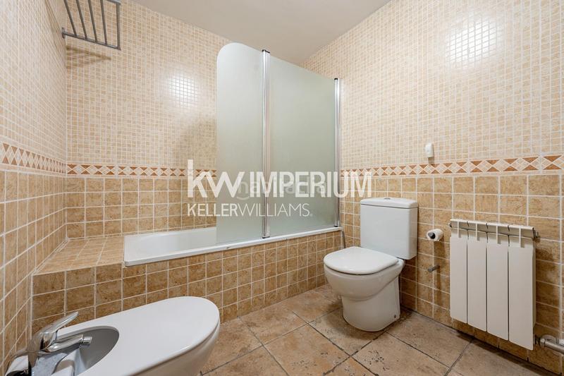 Foto 7026d4d6-715a-413c-8fd1-594f70c05abc. Casa pareada vivienda con vistas al mar en una ubicación privilegiada en Tarragona