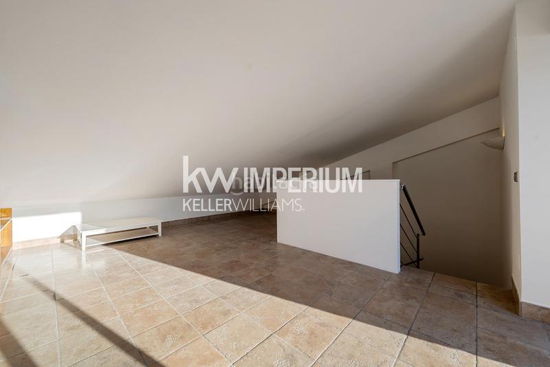 Foto b12ffe7e-6420-4251-b24a-af944cc6b46a. Casa pareada vivienda con vistas al mar en una ubicación privilegiada en Tarragona
