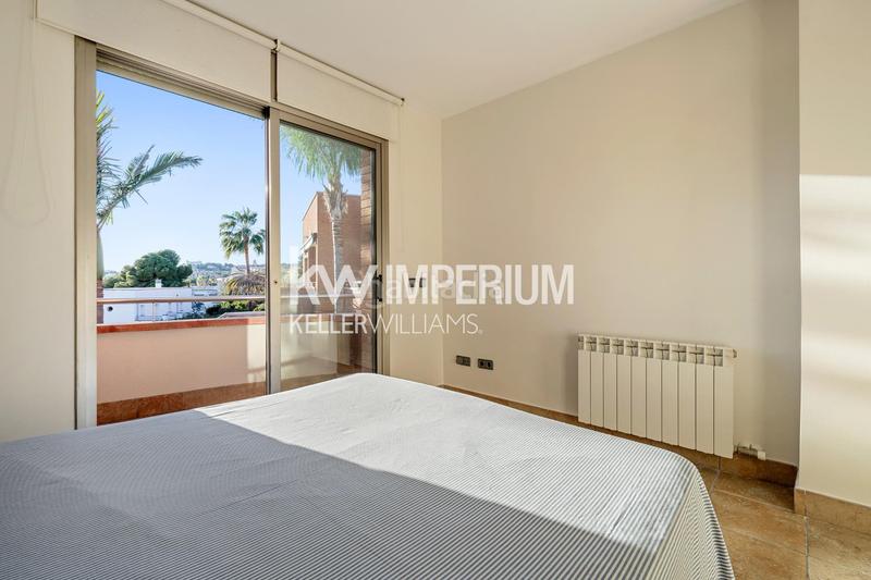 Foto b92a6df2-2701-4d9f-822a-4c21bcfe30a2. Casa pareada vivienda con vistas al mar en una ubicación privilegiada en Tarragona
