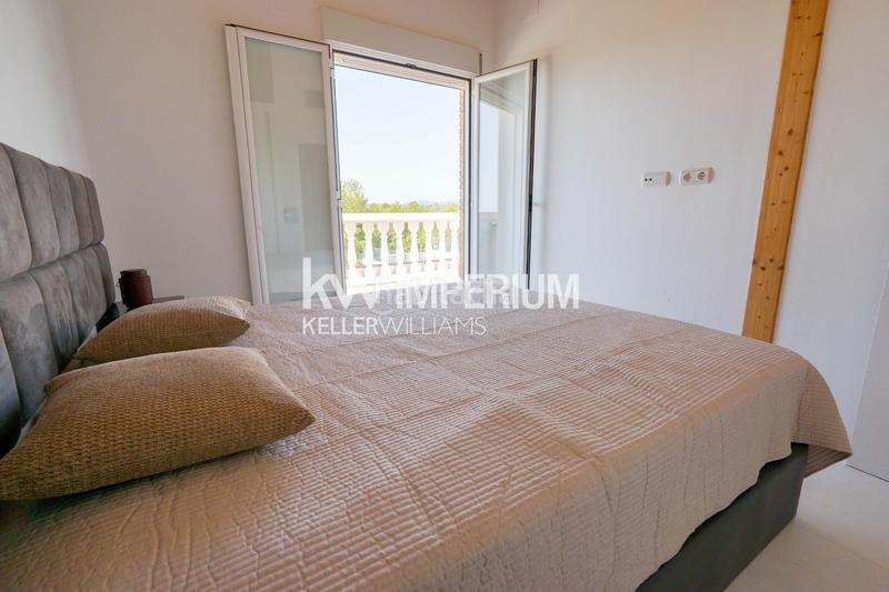 Foto 404dc164-2f65-4da3-8b8e-55624cc437a3. Casa adosada encantadora vivienda renovada con licencia turística y vistas en Ametlla de Mar (L´)