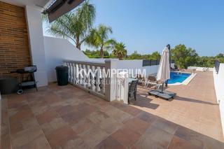 Maison jumelée à Les Tres Cales. Encantadora vivienda renovada con licencia turística y vistas