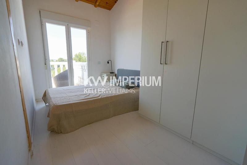 Foto d1603b68-673b-4f4d-b6a8-1a7399421823. Casa adosada encantadora vivienda renovada con licencia turística y vistas en Ametlla de Mar (L´)