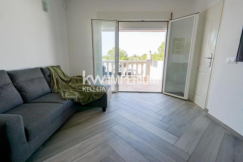 Foto d701bbf7-2943-495f-8909-bd44a319f91e. Casa adosada encantadora vivienda renovada con licencia turística y vistas en Ametlla de Mar (L´)