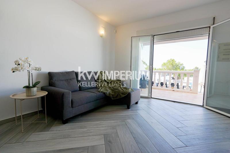 Foto fa783e56-dda3-4218-9a7b-8e376cfd53f5. Casa adosada encantadora vivienda renovada con licencia turística y vistas en Ametlla de Mar (L´)