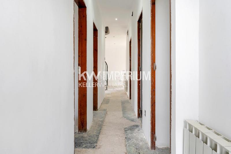 Foto 83b0e5e9-0c0a-4dad-a2b7-4e55b7499b4e. Casa oasis con vistas al mar oportunidad de inversión con piscina, parque y total tranquilidad en Tarragona
