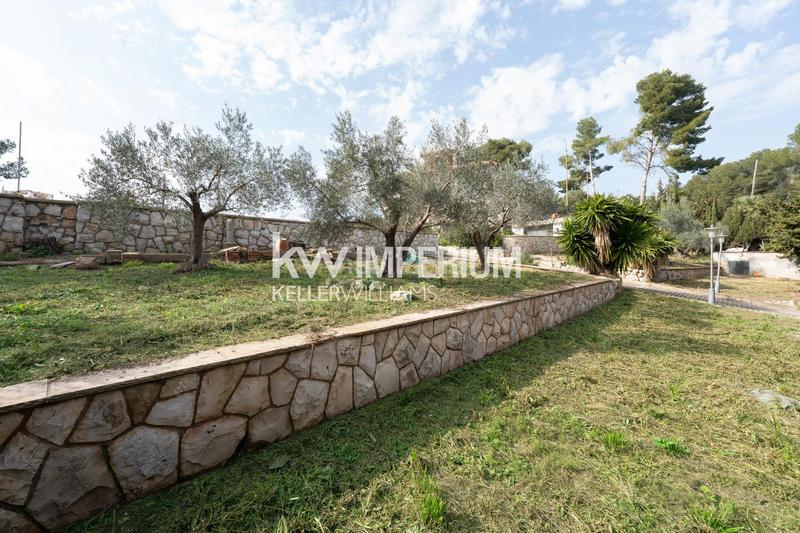 Foto 8d5a3074-1497-4265-ab3f-d76e066b936a. Casa oasis con vistas al mar oportunidad de inversión con piscina, parque y total tranquilidad en Tarragona