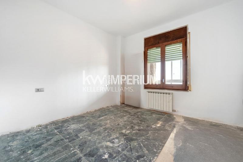 Foto cfb8fe41-afb4-4d9d-ba17-eb78cc8214af. Casa oasis con vistas al mar oportunidad de inversión con piscina, parque y total tranquilidad en Tarragona