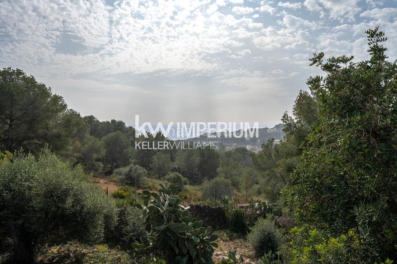 Foto d7d64994-0365-4be4-821d-e979224abd56. Casa oasis con vistas al mar oportunidad de inversión con piscina, parque y total tranquilidad en Tarragona